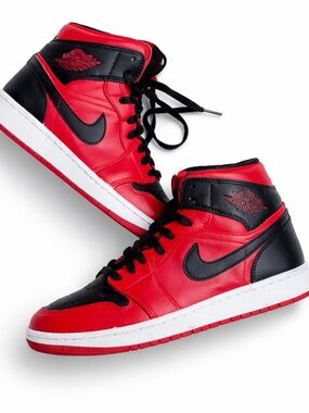 🔥Nike Air Jordan 1 Mid “Bred” Red/Black Size 10 | Worn 3x | Excellent Condition